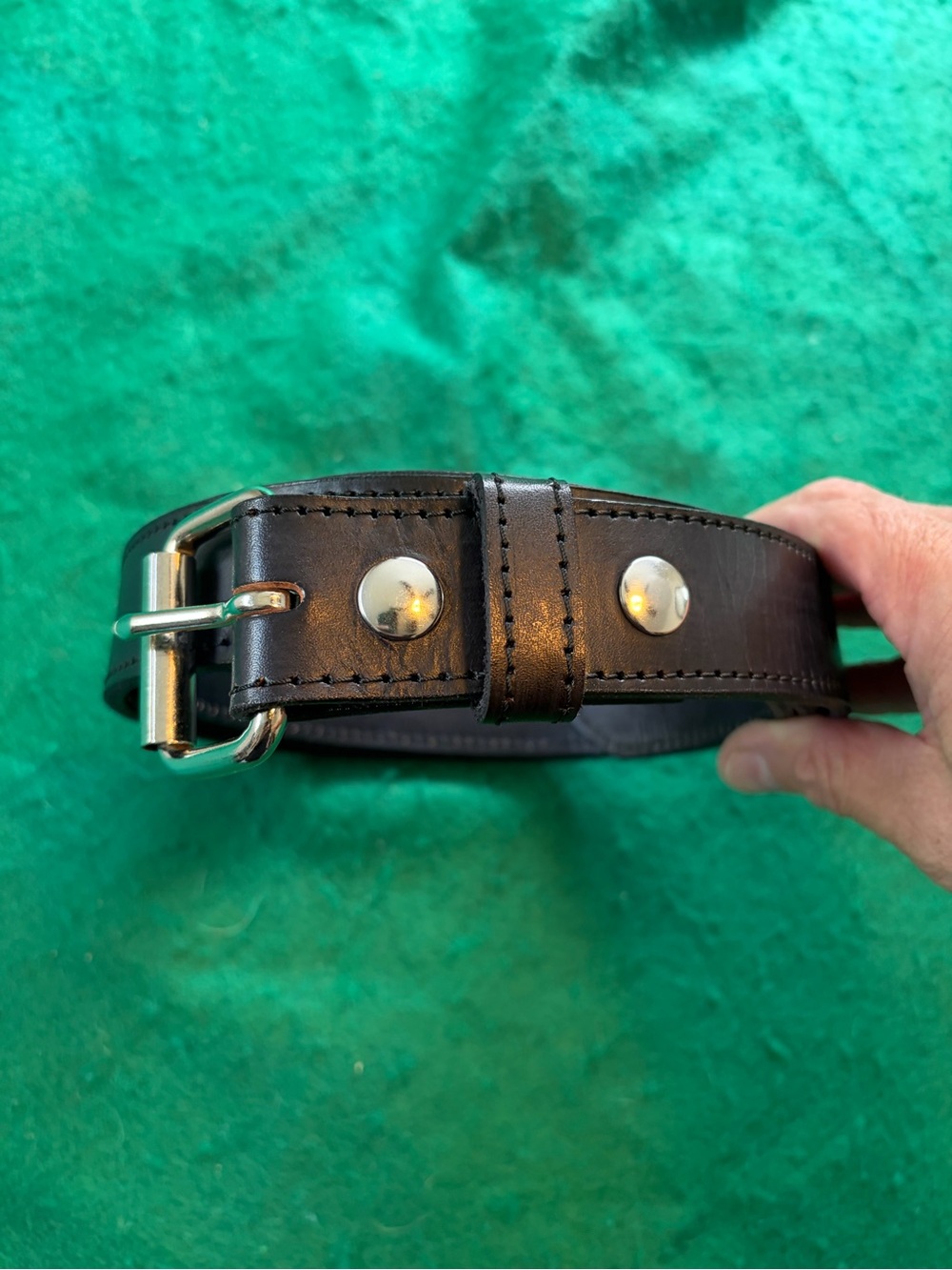 Black Leather Men's Belt — Handcrafted Style - Picture 3 of 11